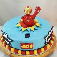 Superheroes - Iron Man Popout Cake